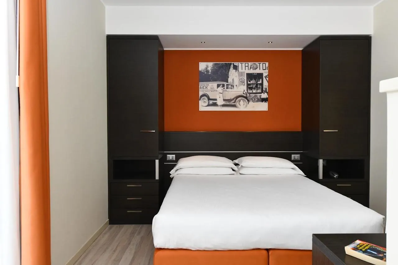 ***  לידו די ג'סולו Hotel Vienna איטליה